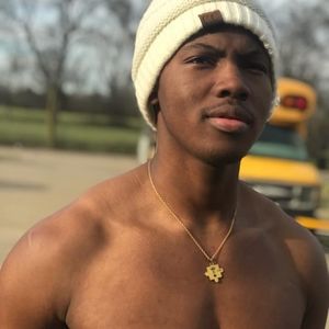 Meet your Posher, Justin